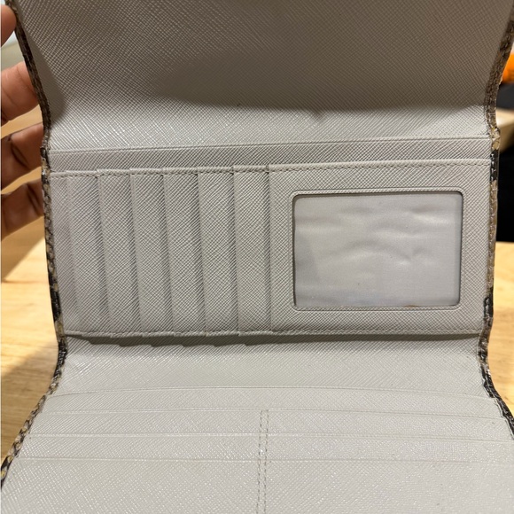 Coach Python Graphic Wallet(OP ART SIGNATURE) - Picture 4 of 9